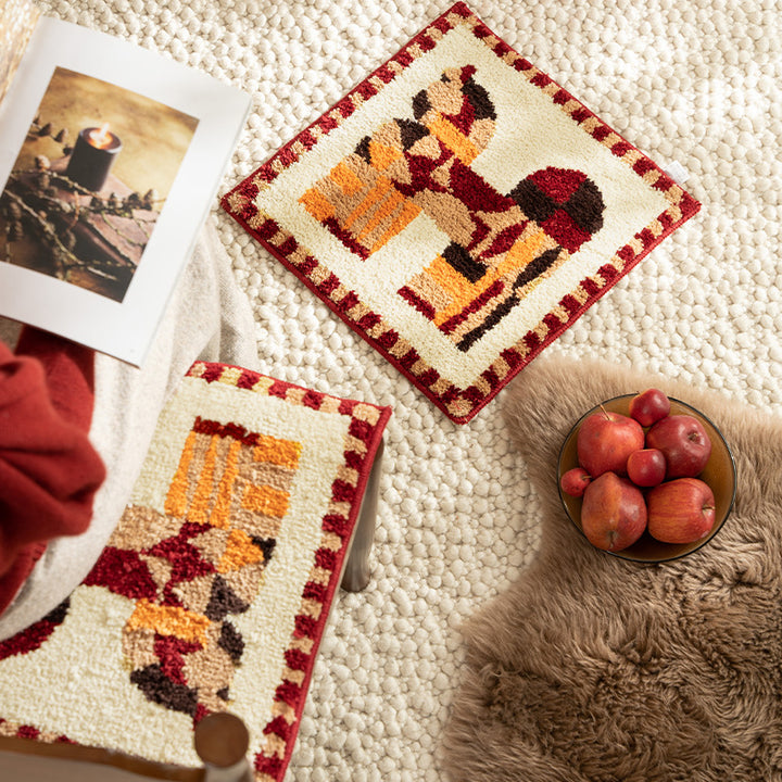 Hand-tufted square decor bath mat with animal motif and non-slip back