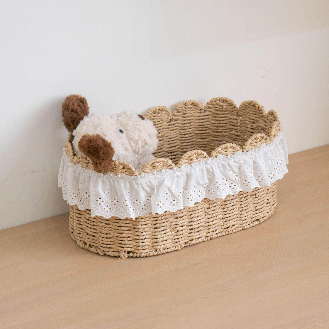 Charming storage basket with ruffle detail