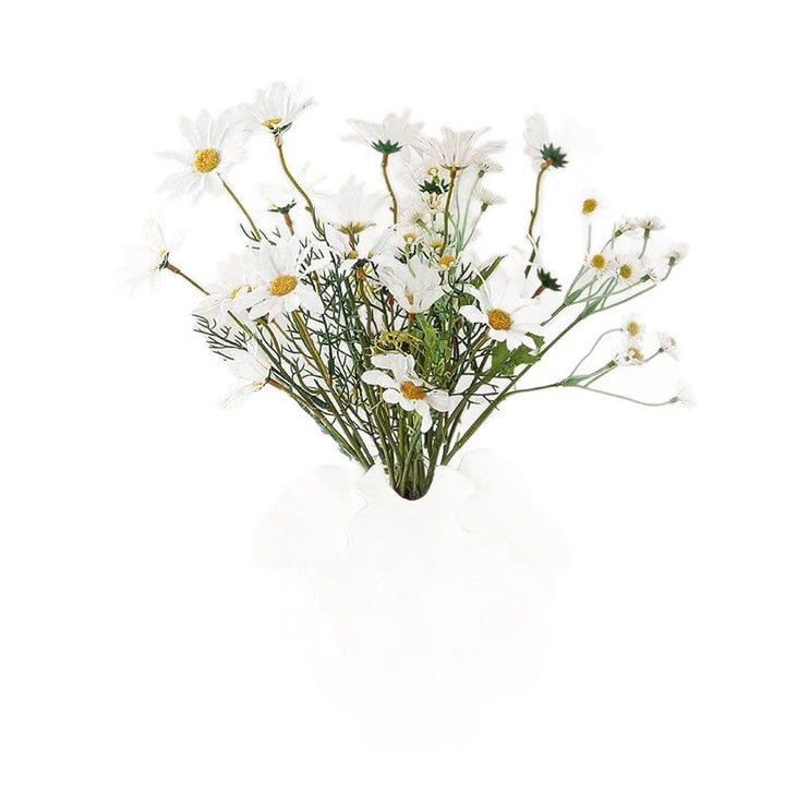 Elegant and modern decorative bowl