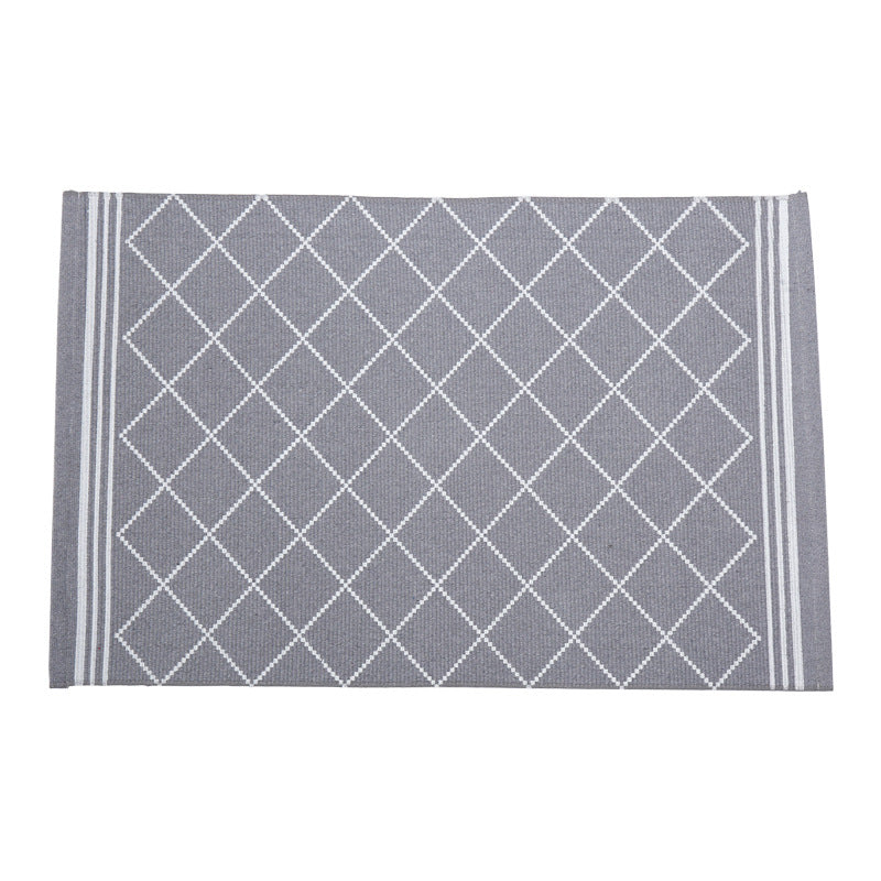 Living and entrance area mat with diamond pattern