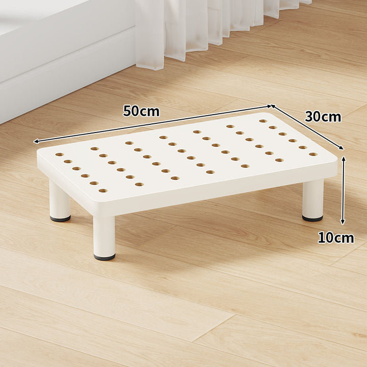 Low-Profile Ventilated Plastic Riser Platform with Anti-Slip Feet