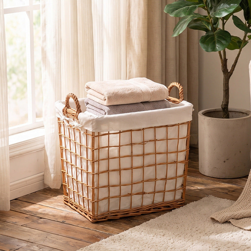 Classic storage basket with removable fabric insert