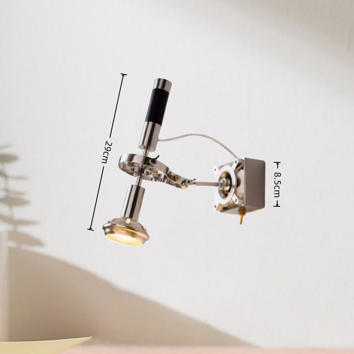 Adjustable wall spotlight