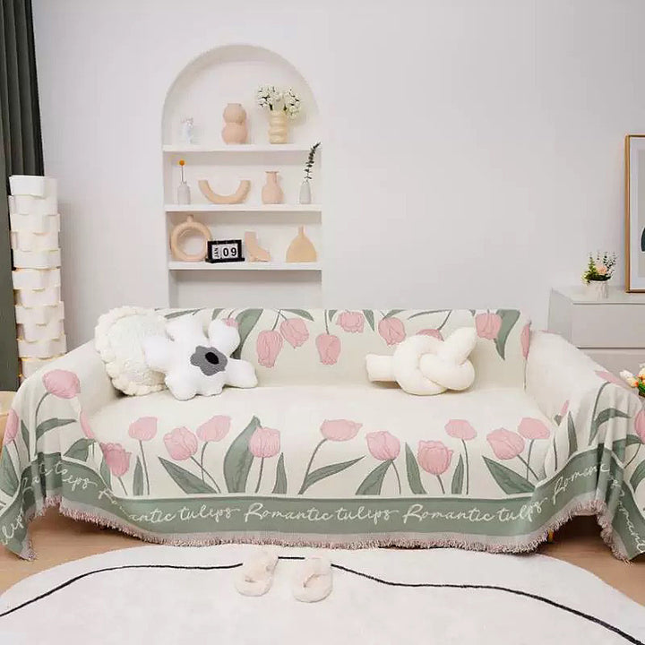 Floral Patterned Throw Blanket