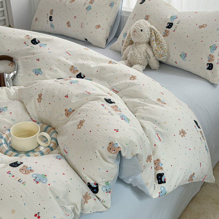 Playful Cartoon-Themed Quilt Set1792692868
