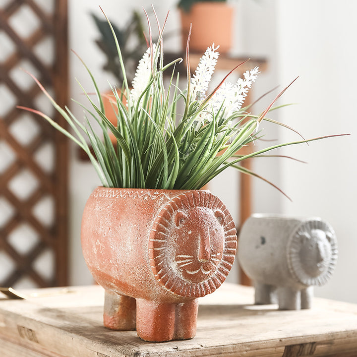 Decorative flower pot