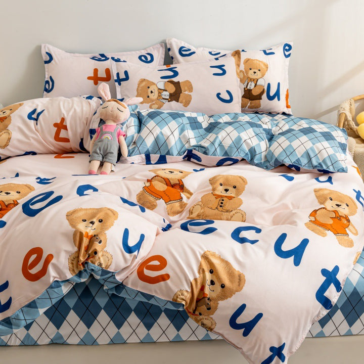 Playful Cartoon Bear Bedding Set