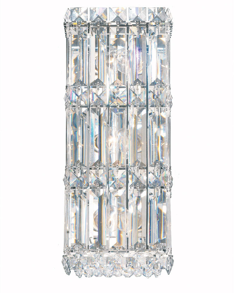 Glamorous wall lamp