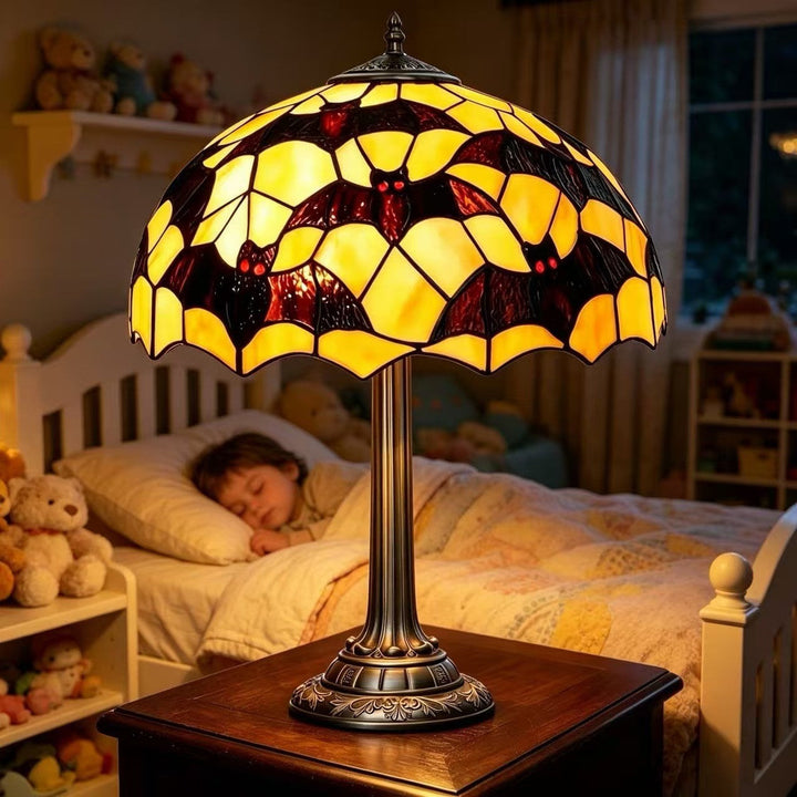 Decorative table lamp in bat design