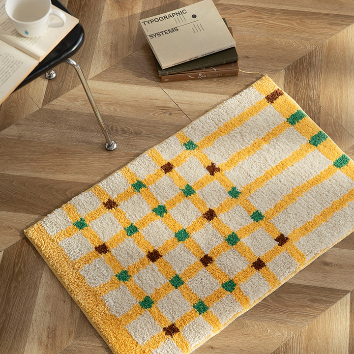 High-pile bath mat with geometric check tufting