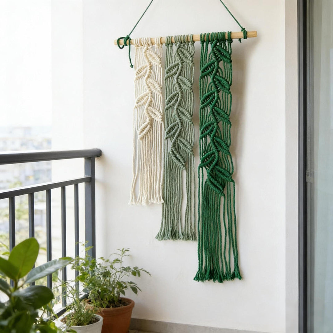 Leaf Pattern Macrame Wall Hanging