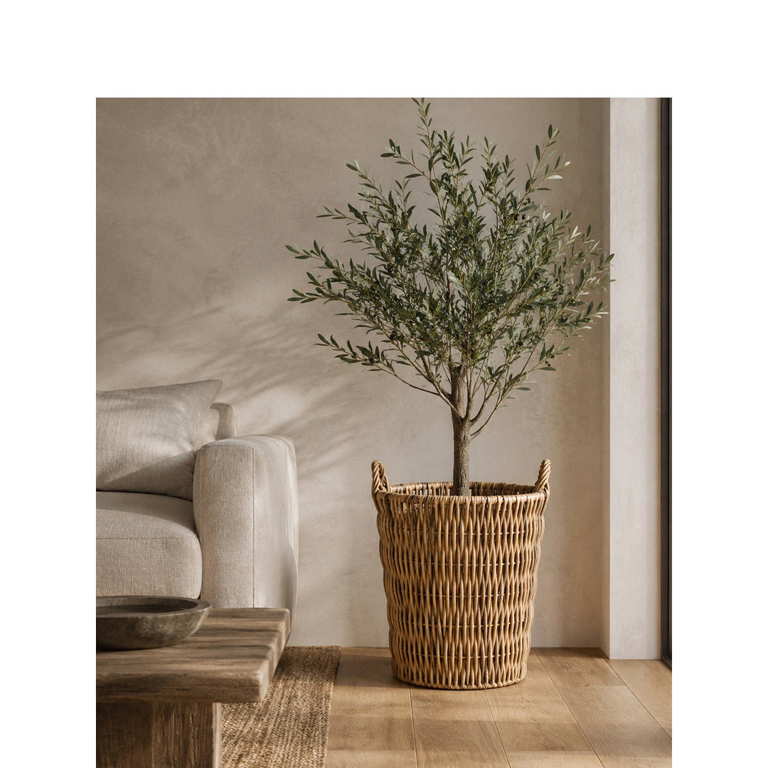 Storage basket