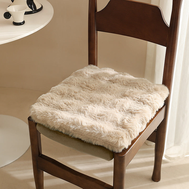Square luxurious faux fur floor seat cover with dense long pile