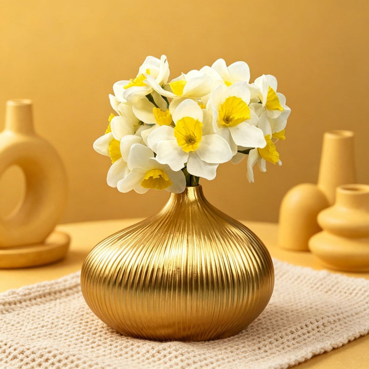 Elegant Ribbed Decorative Ceramic Vase