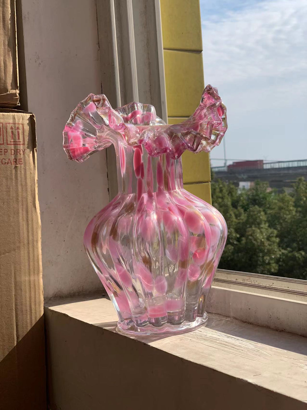 Hand-Blown Ruffled-Lip Iridescent Bulb Vase