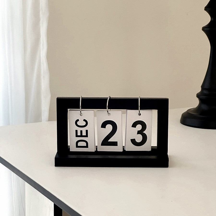 Desktop Flip Calendar Stand