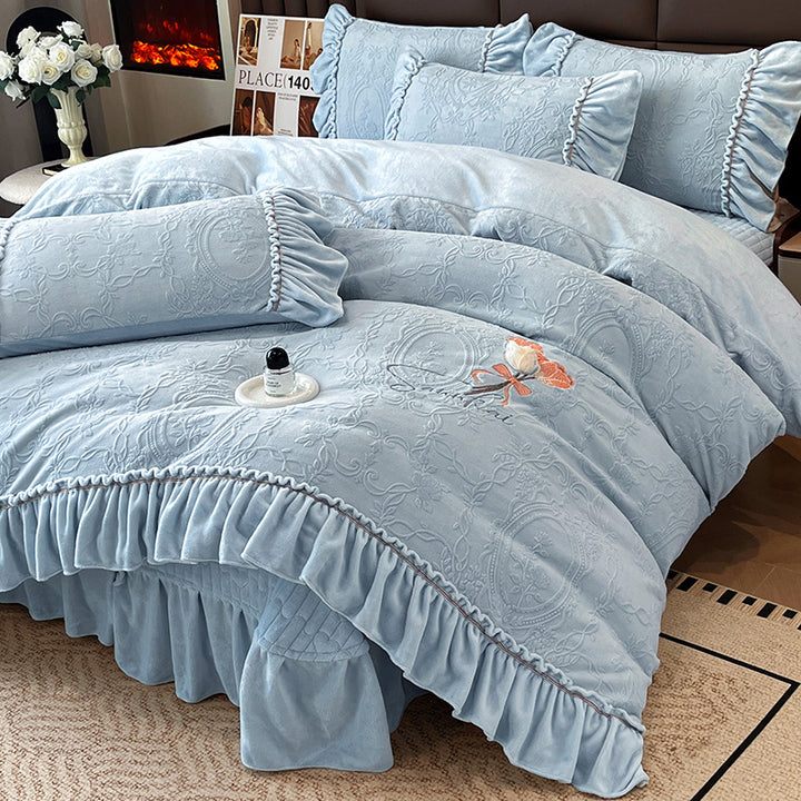 Luxurious Embroidered Bedding Set