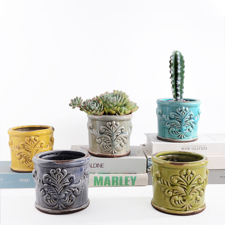 Elegant ceramic flower pot