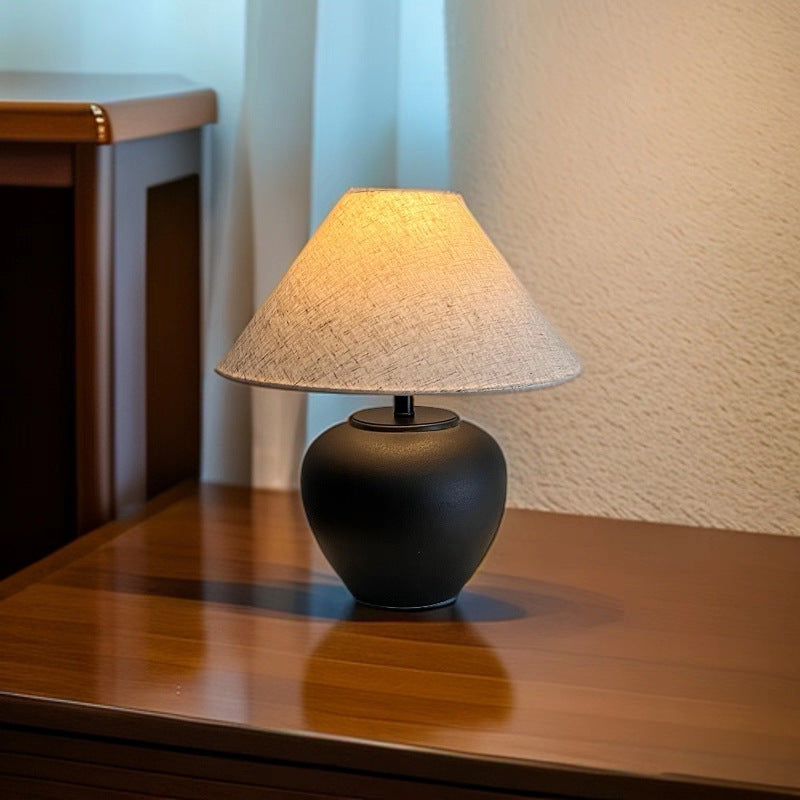 Decorative table lamp