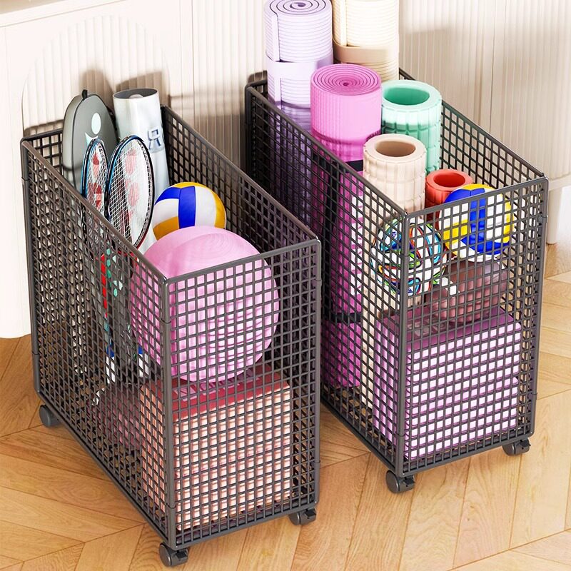 Versatile trolley with partition walls