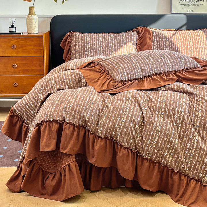 Floral Ruffled Bedding Set