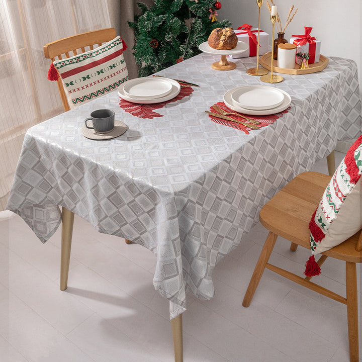 Rectangular jacquard tablecloth with diamond woven structure