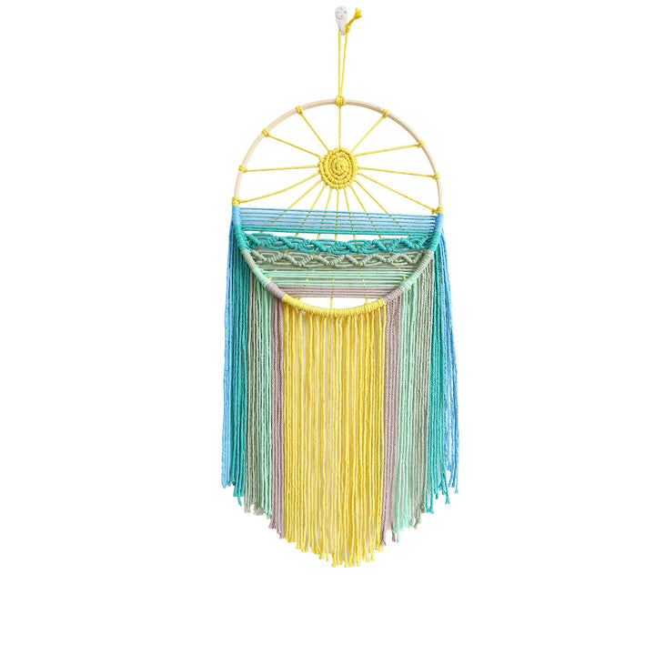 Macrame Wall Decoration with Elegant Appeal