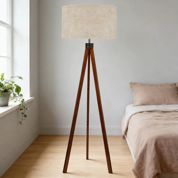 Elegant tripod floor lamp