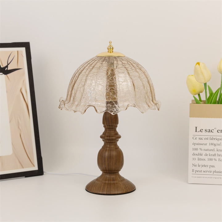 Decorative table lamp