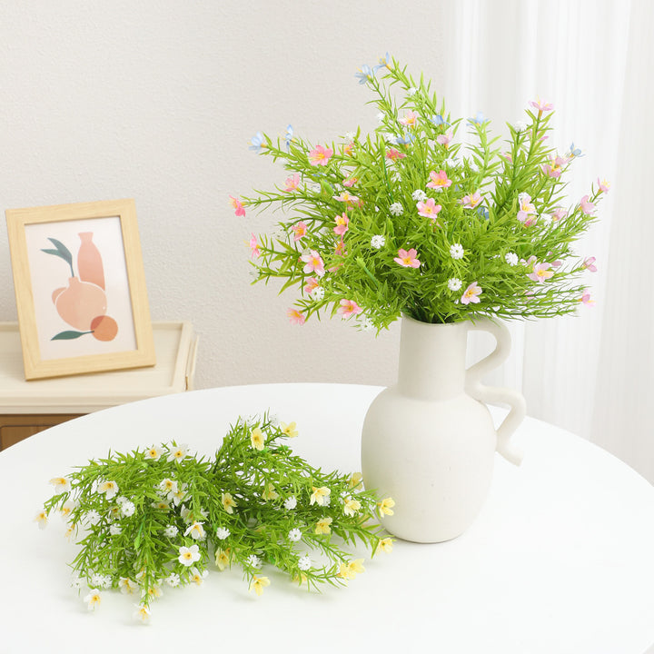Artificial flower stem with fine blooms