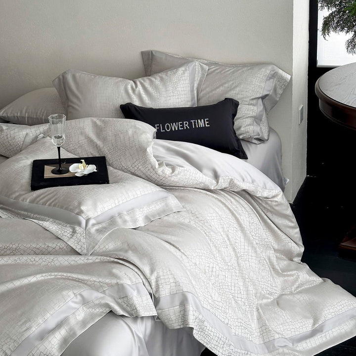 Decorative Premium Textured Satin Bedding Set Avarnia