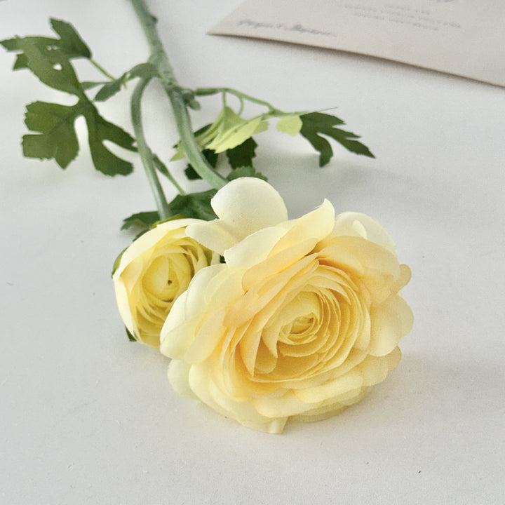 Lifelike Artificial Ranunculus Stem