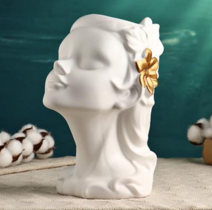 Artful Plant Sculptures