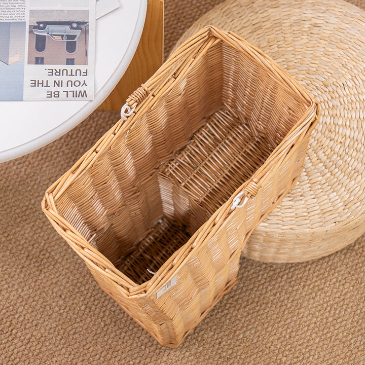 Rustic basket with practical carrying handle