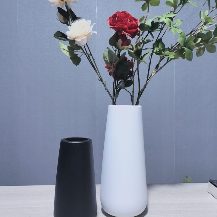 Modern Minimalistic Decorative Vase