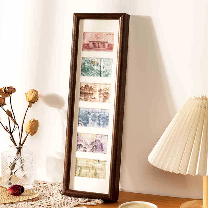 Elegant Currency Display Frame