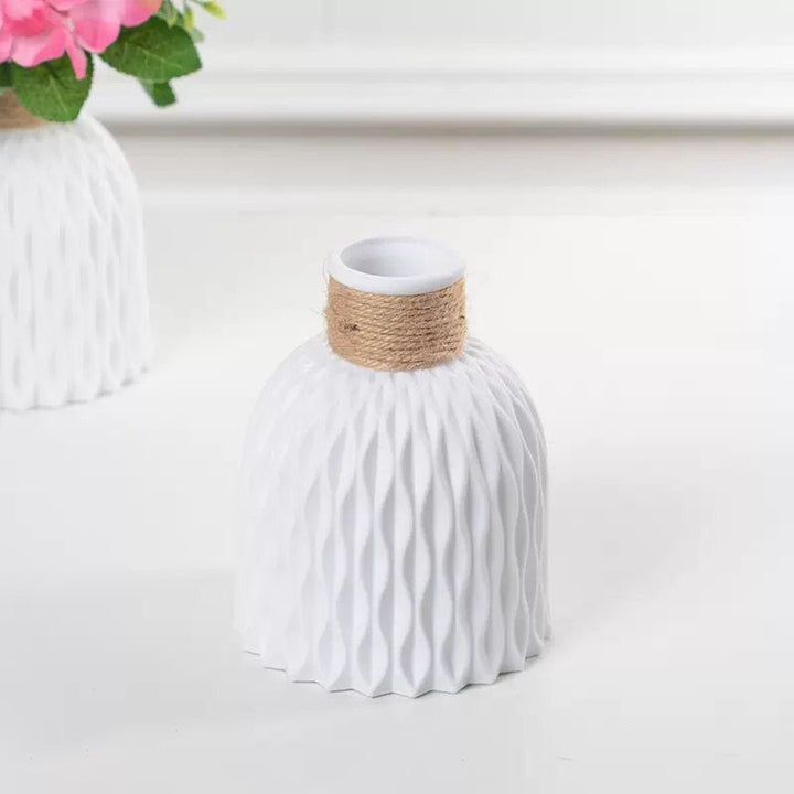 Decorative flower vase