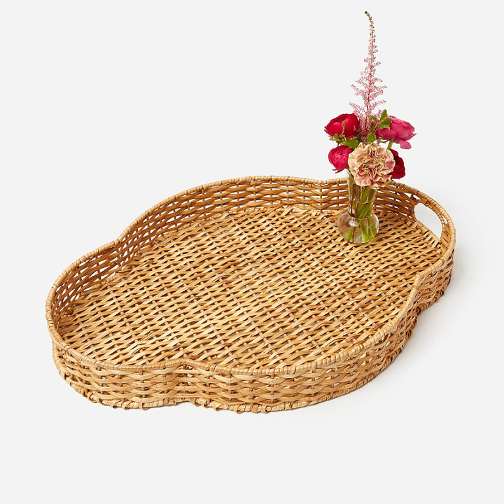 Decorative serving tray made of woven material