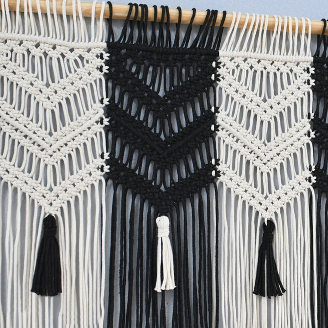 Macrame Wall Tapestry with Decorative Tassels