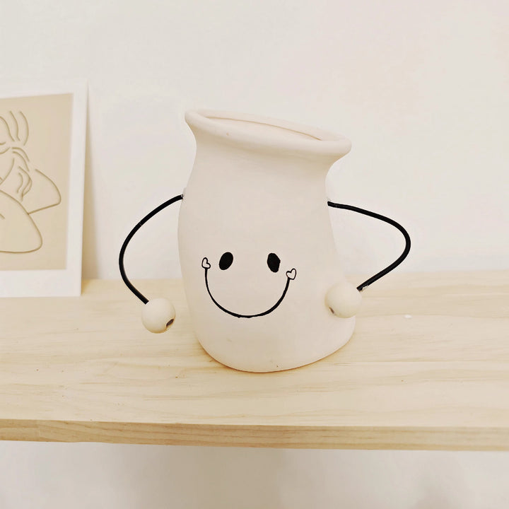 Decorative flower vase