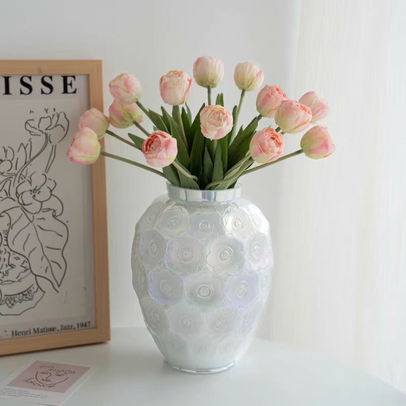 Modern Decorative Glass Sculpture