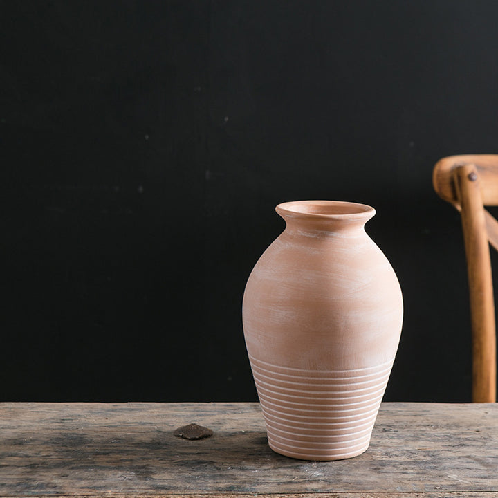Decorative flower vase