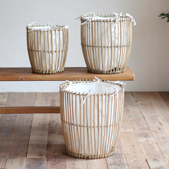 Basket with cotton lining