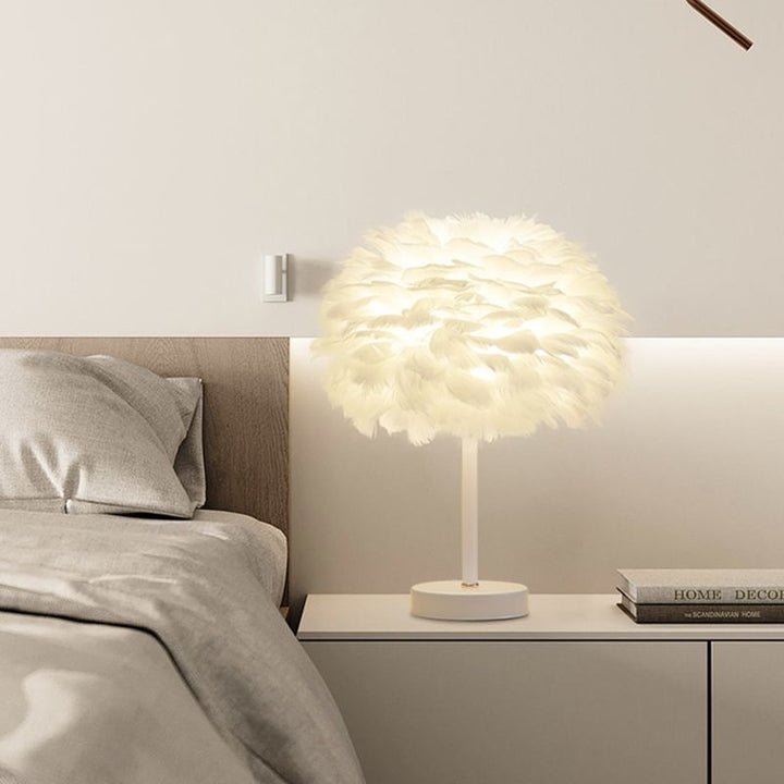 Feder lamp with crystal accents
