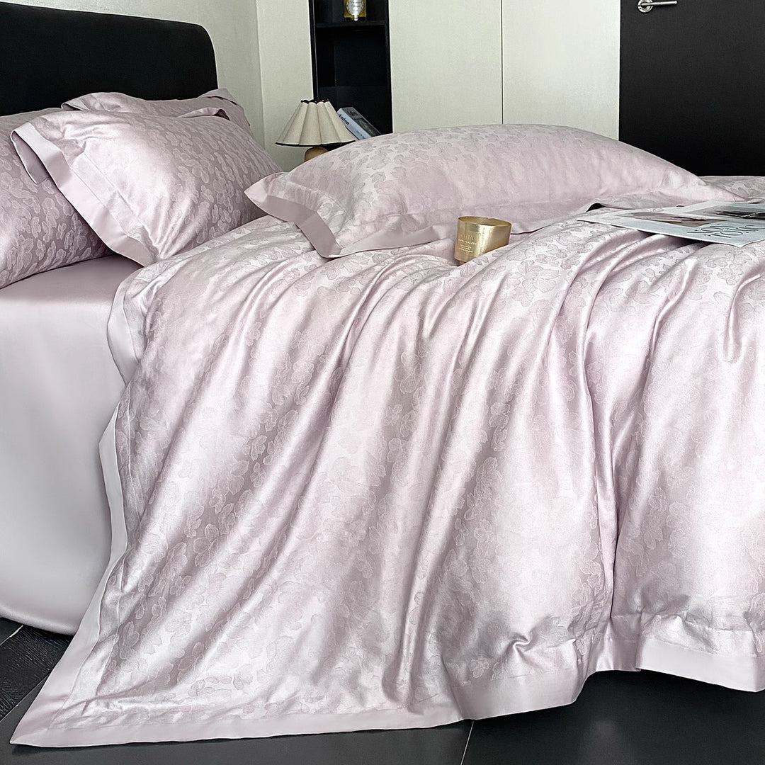 Decorative Luxurious Embroidered Silk Bedding Set Avarnia