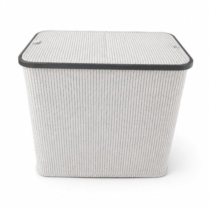 Laundry basket with lid and handles