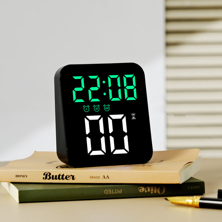 Digital multifunctional alarm clock with timer and alarm function