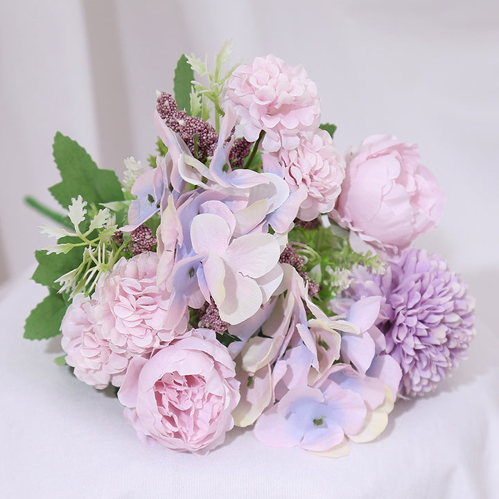 Decorative artificial flower bouquet