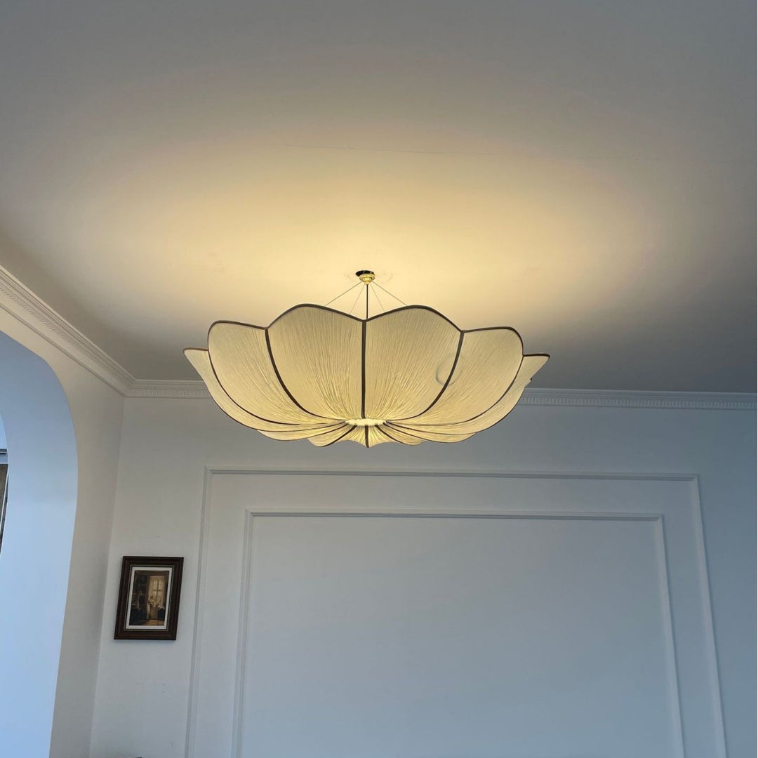 Decorative flower ceiling light