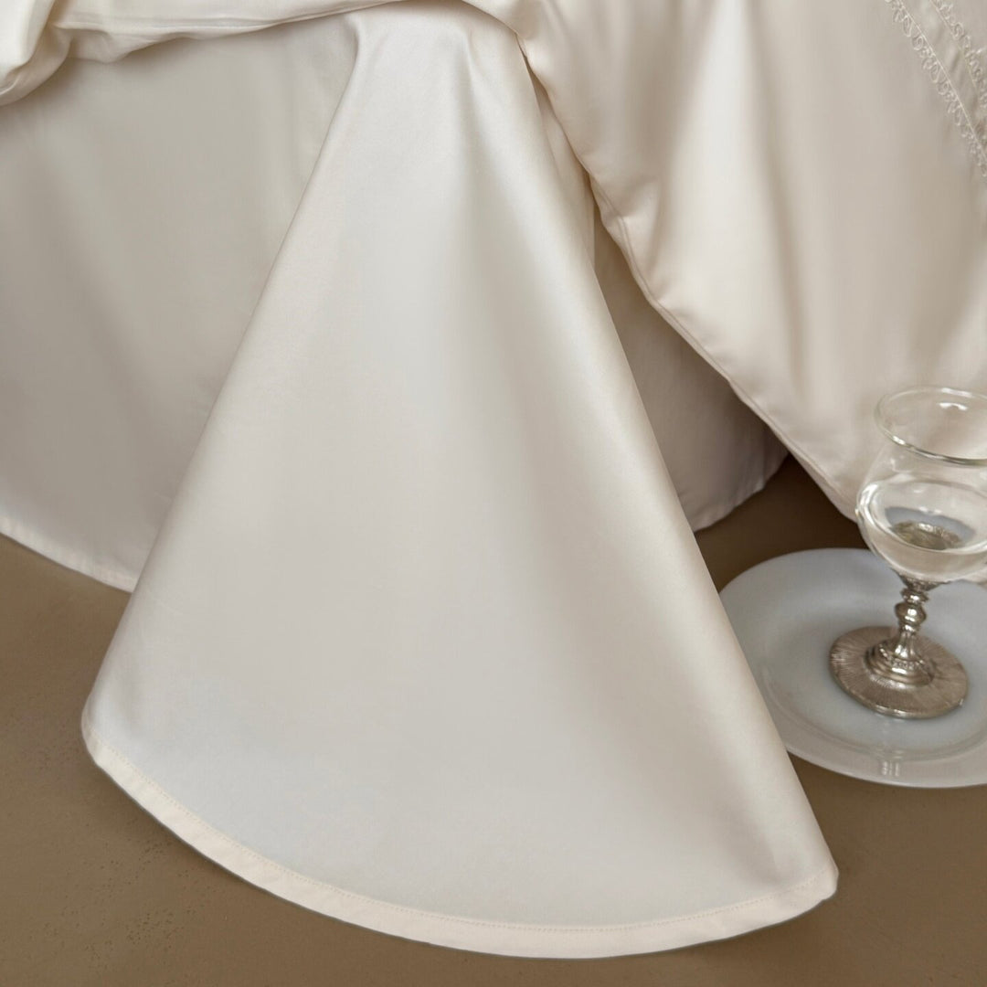Decorative Luxurious Embroidered Silk Duvet Cover Set Avarnia